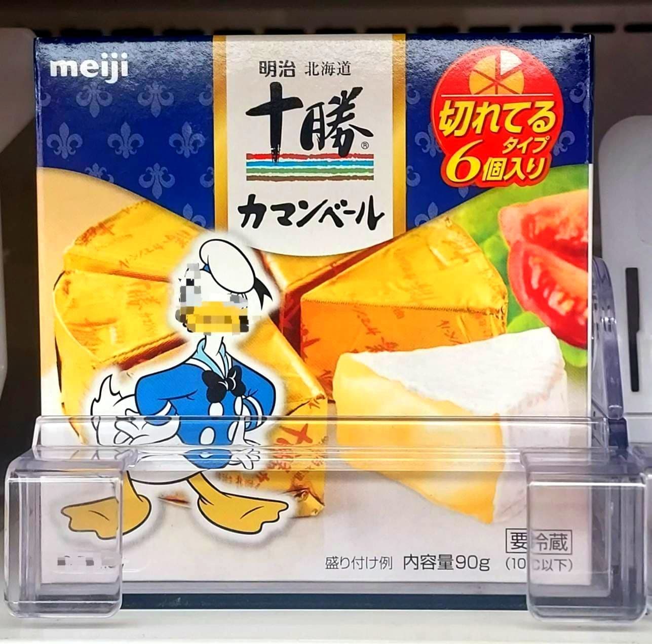 明治北海道十勝カマンベール/切れてるタイプ６個入り/アヒルのパッケージ